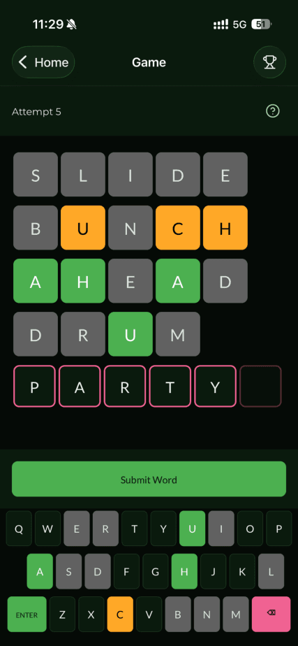 Dashubs app word game screen
